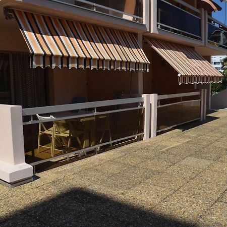 " Au Morgan De Vous " Apartamento Le Lavandou Exterior foto