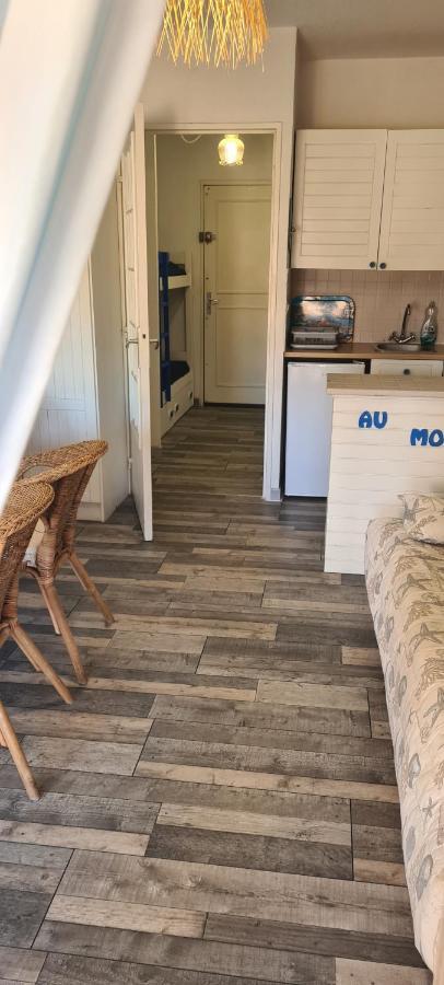 " Au Morgan De Vous " Apartamento Le Lavandou Exterior foto